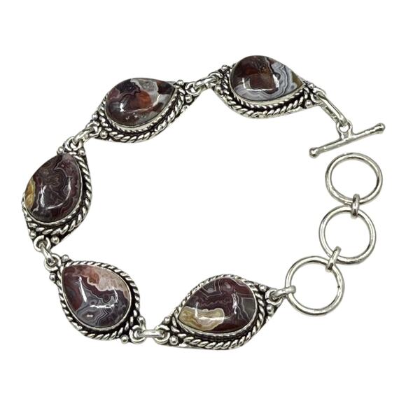 Artisan Jewelry - Laguna Lace Agate Bracelet Set in Silvertone Metal Toggle Clasp Handmade Artisan